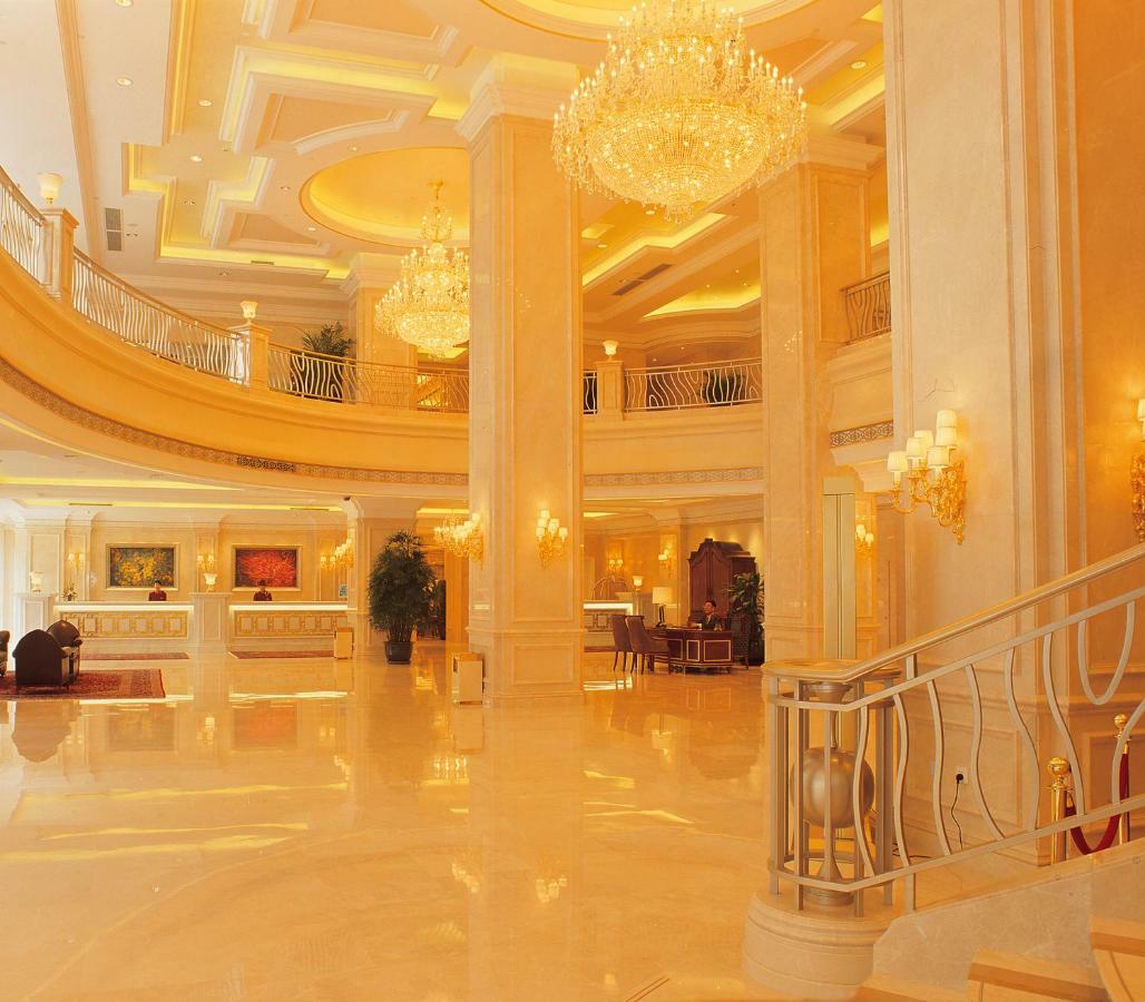 Central International Hotel Shanghai Exterior photo